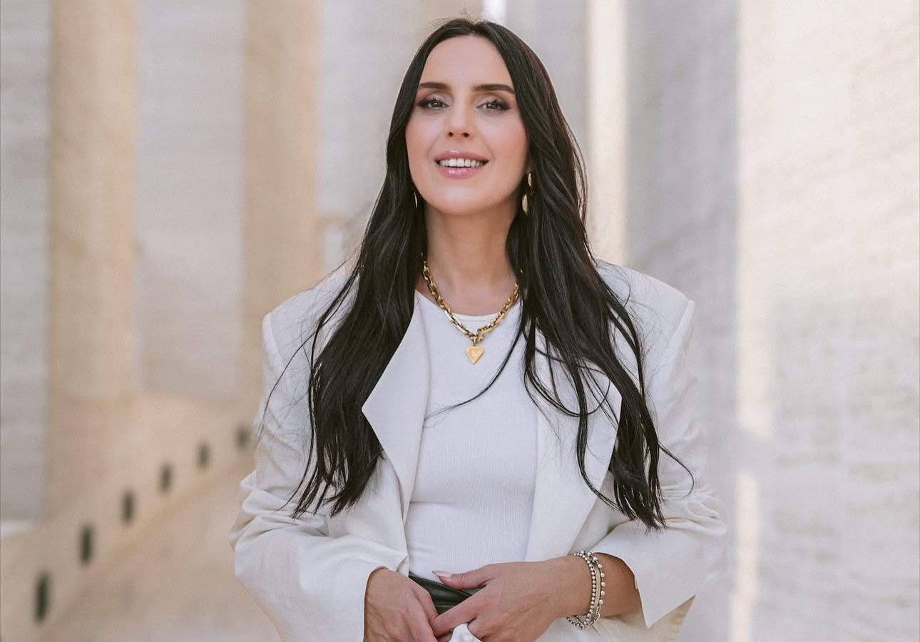 Джамалу не впізнати: співачка показала ефектний образ блондинки