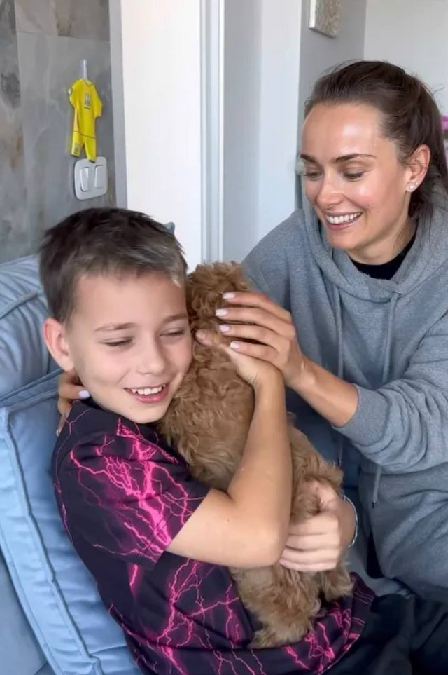 Домашні улюбленці зірок, які схожі на своїх господарів: милі фото до Дня домашніх тварин - фото 574950