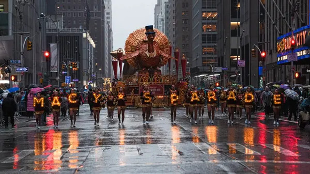 Чим живе Америка на День Подяки: головні традиції великого свята - фото 575184