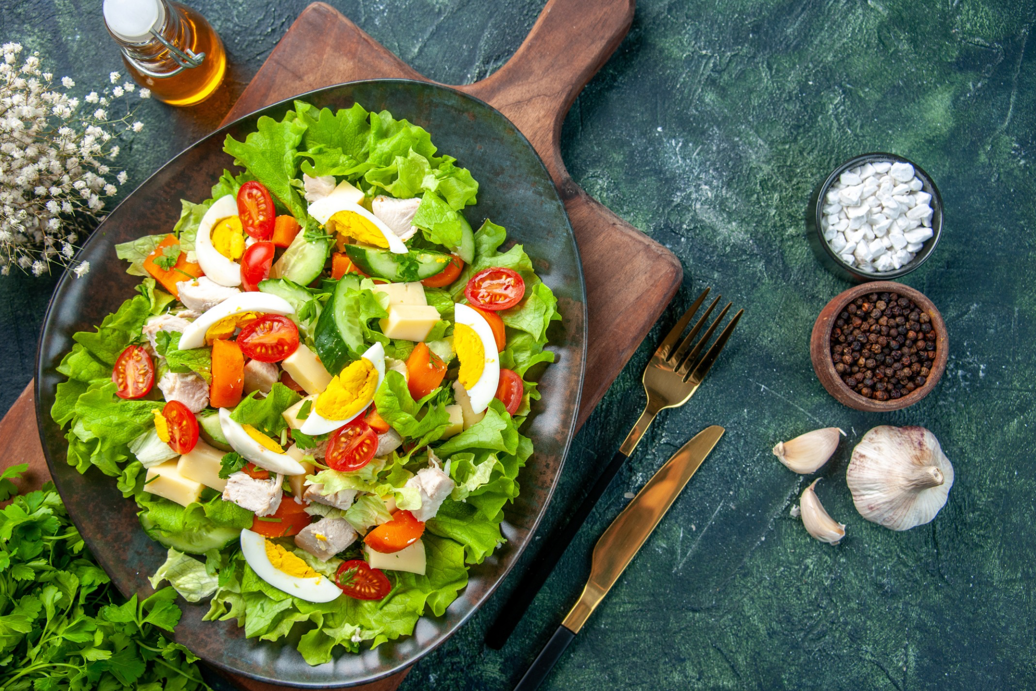 Легкий салат за 7 хвилин: швидкий рецепт, який виручить у будь-який день