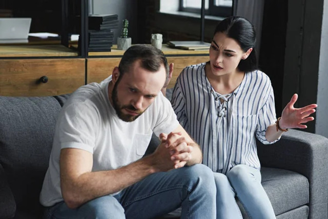 5 жіночих помилок, які непомітно руйнують шлюб: чого варто уникати дружинам - фото 576562