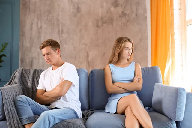 5 жіночих помилок, які непомітно руйнують шлюб: чого варто уникати дружинам - фото 576564
