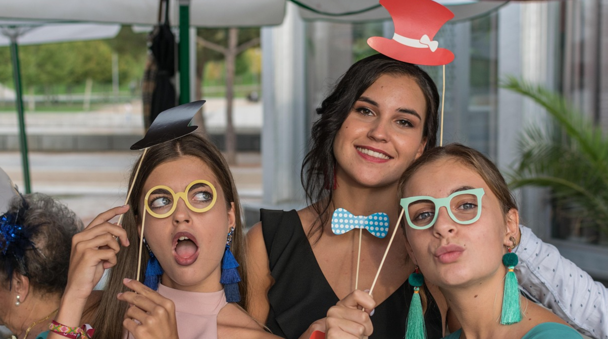 Чому дівич-вечори можуть стати найкращою терапією: що показують дослідження