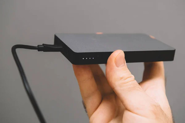 Що подарувати колегам на Новий рік: 9 універсальних ідей, з якими ви не прогадаєте - фото 576928