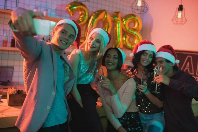 Як зустріти рік Коня: кольори, ритуали та головні поради до свята - фото 577108