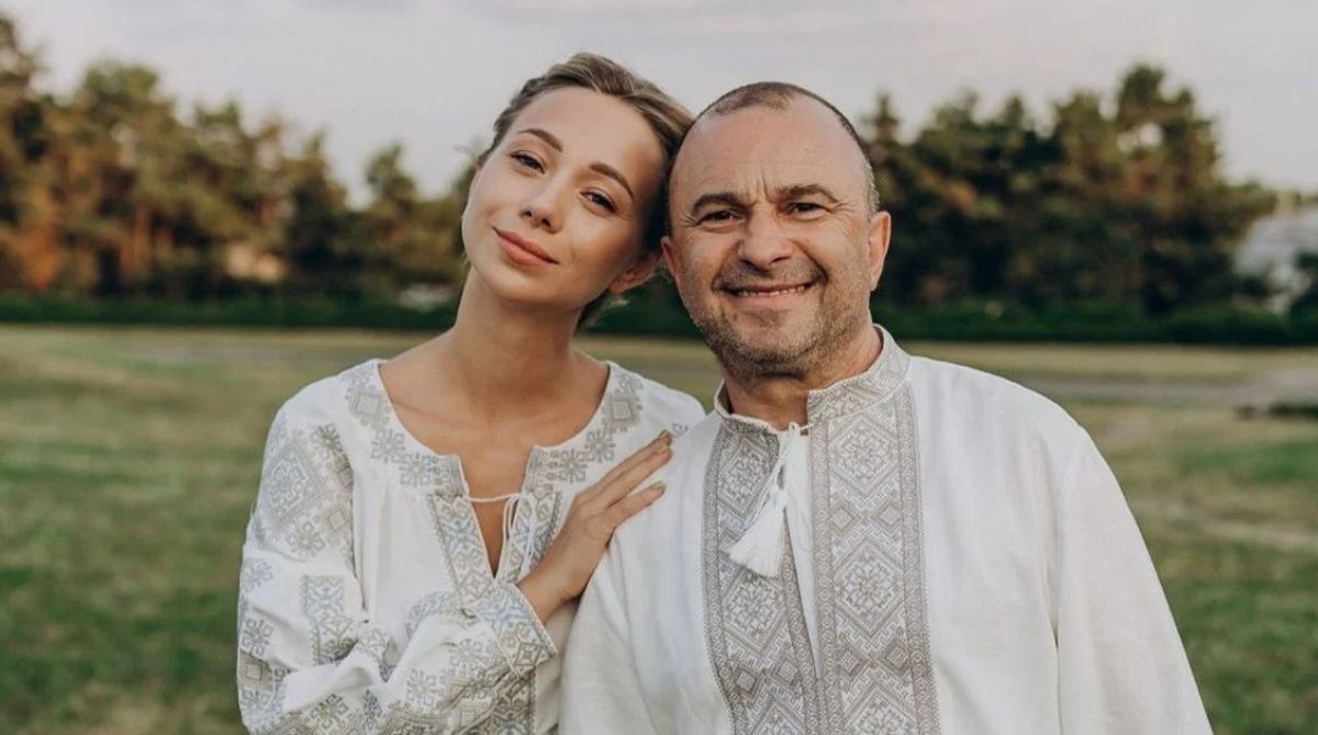 Віктор Павлік присвятив уже три пісні молодій дружині: історія їхнього кохання