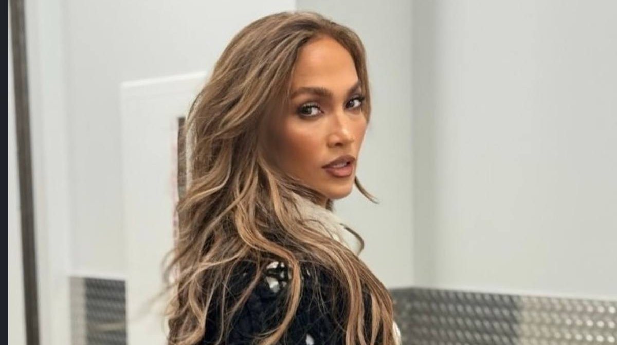 Лопес показала маму-красуню на репетиції: ніжні кадри та танці з 79-річною Гваделупе