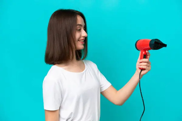 Як легко відмити сліди скотчу або наклейок: 3 прості та дієві способи - фото 578611