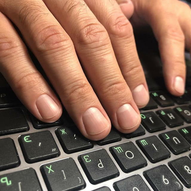 Класичний чоловічий манікюр- фото 578964