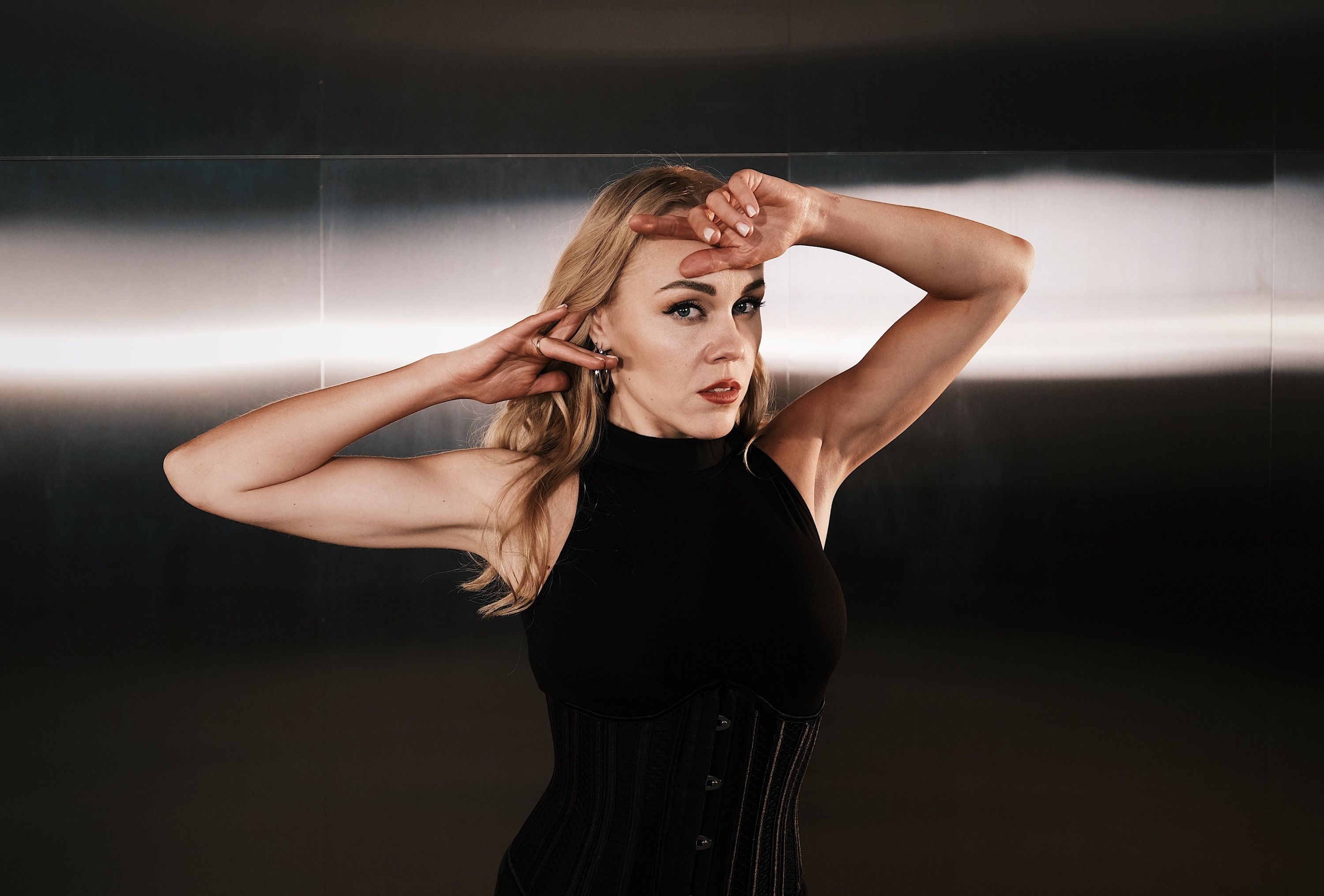 Як Олена Тополя реагує на хейт після слів про розлучення - фото 1