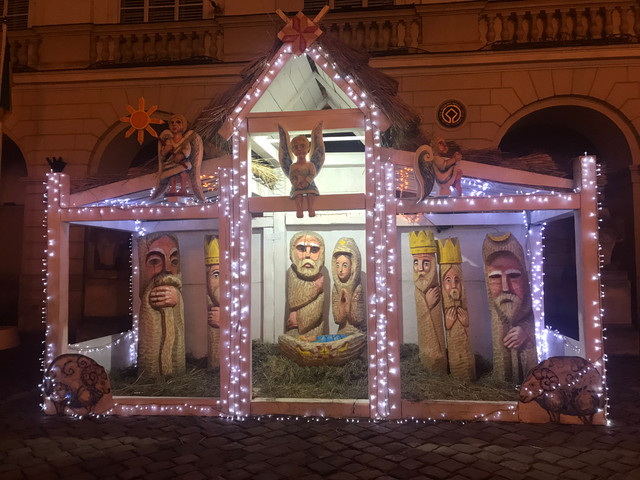 Яке свято відзначають 25 грудня: традиції, заборони і прикмети на цей день - фото 580997