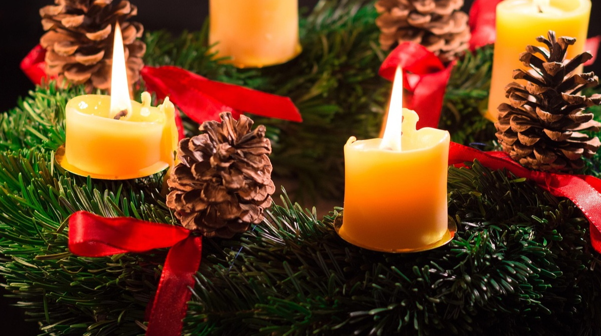 Різдвяний вінок своїми руками - фото 1