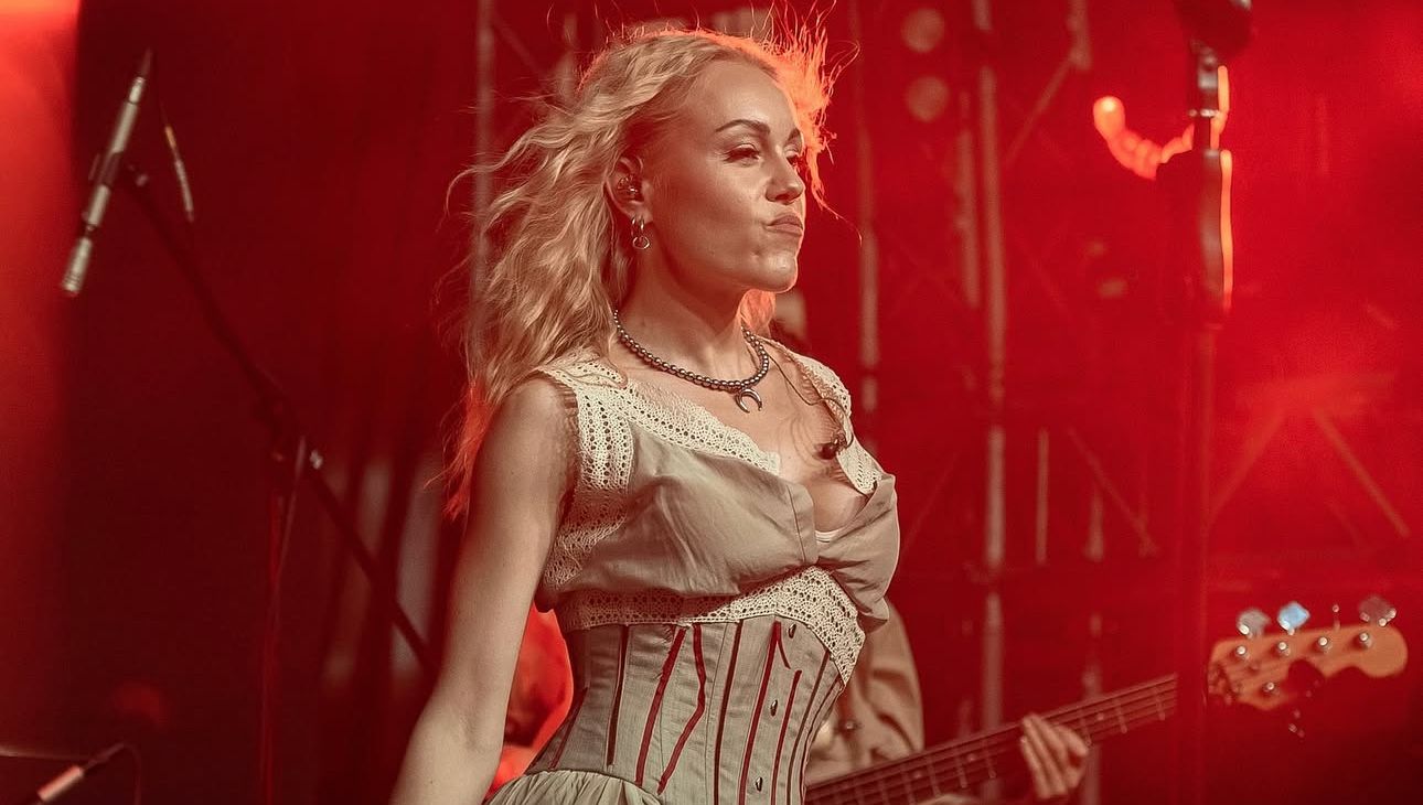 Олена Тополя - фото 1