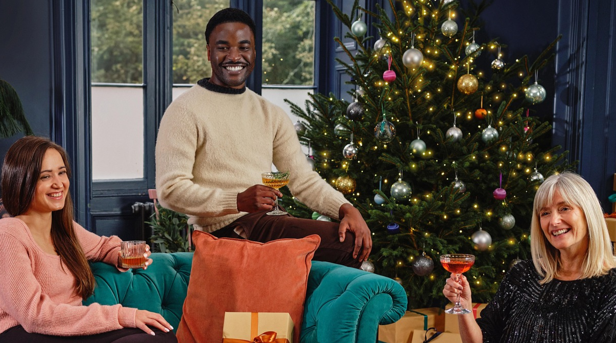 Як зберегти особисті кордони під час святкових зустрічей з родичами - фото 1