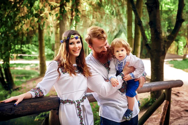 Таємниця вашого роду: як кілька літер у прізвищі розповідають про походження предків - фото 581964