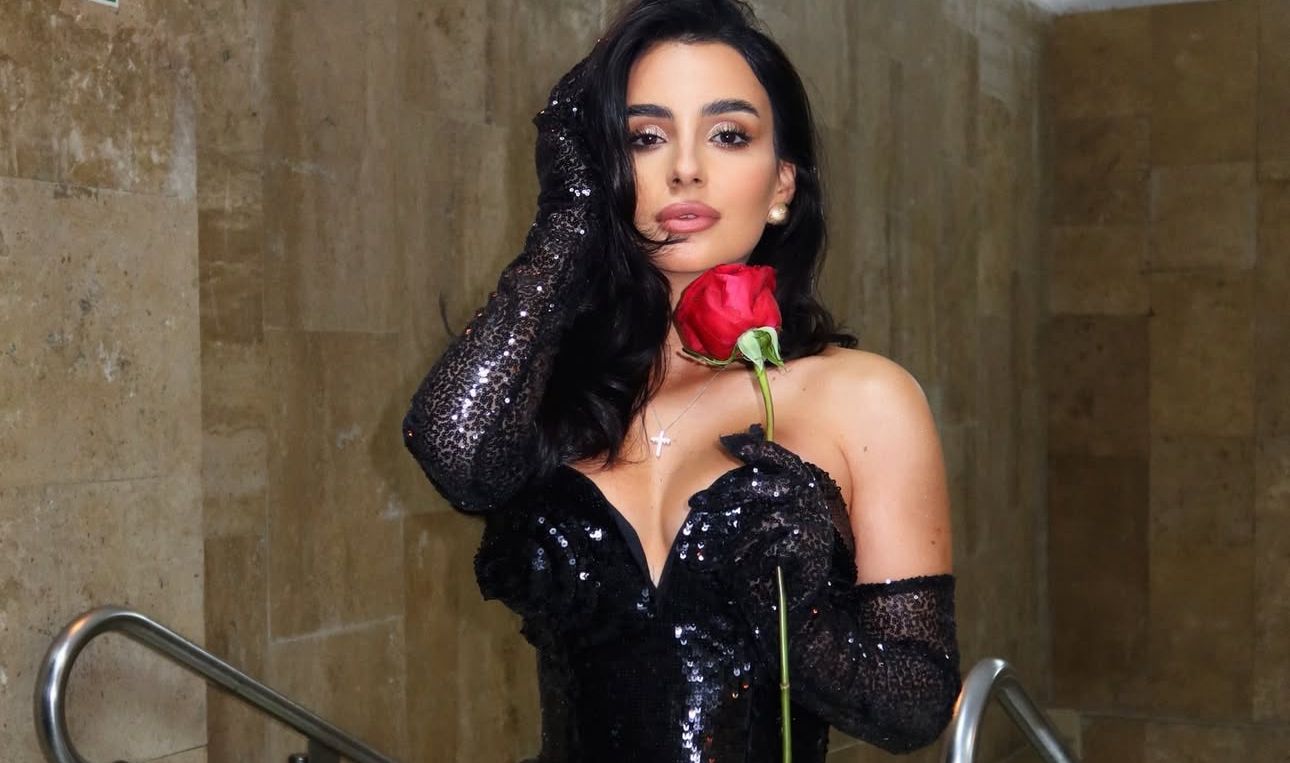 Анна Трінчер - фото 1