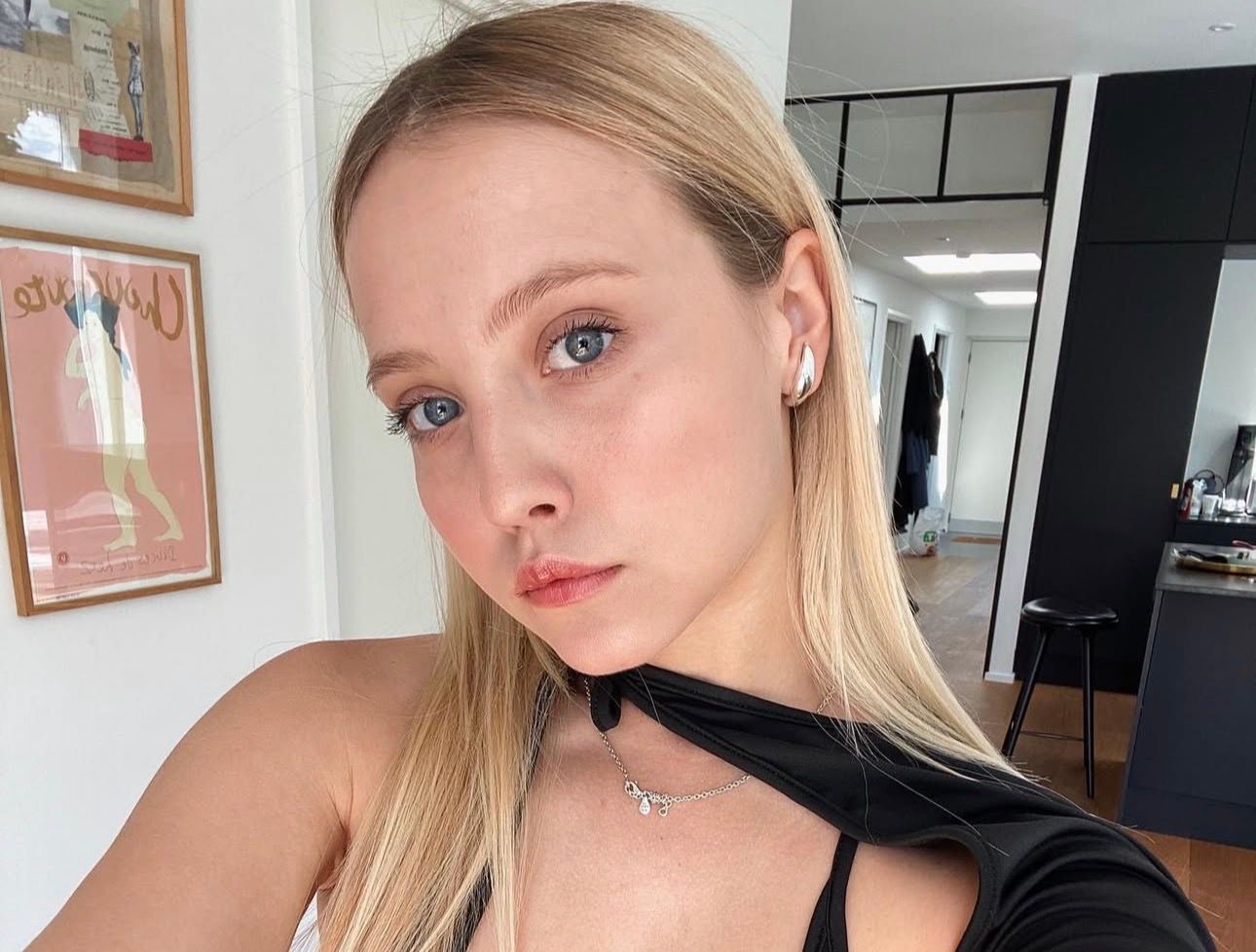 Яна Савченко - фото 1