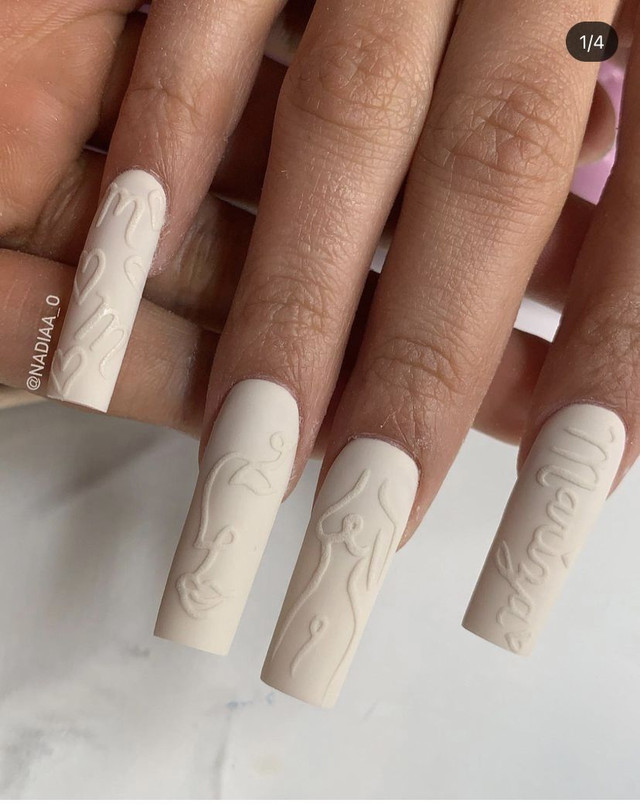 Яскравий жіночий манікюр - фото 585123