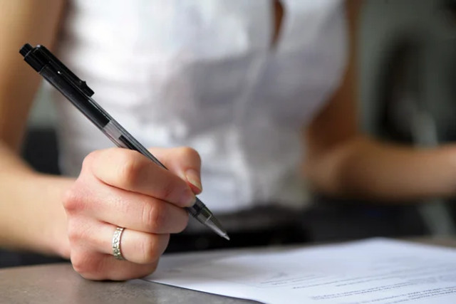 У День почерку варто придивитися до літер: що вони розповідають про характер - фото 586004