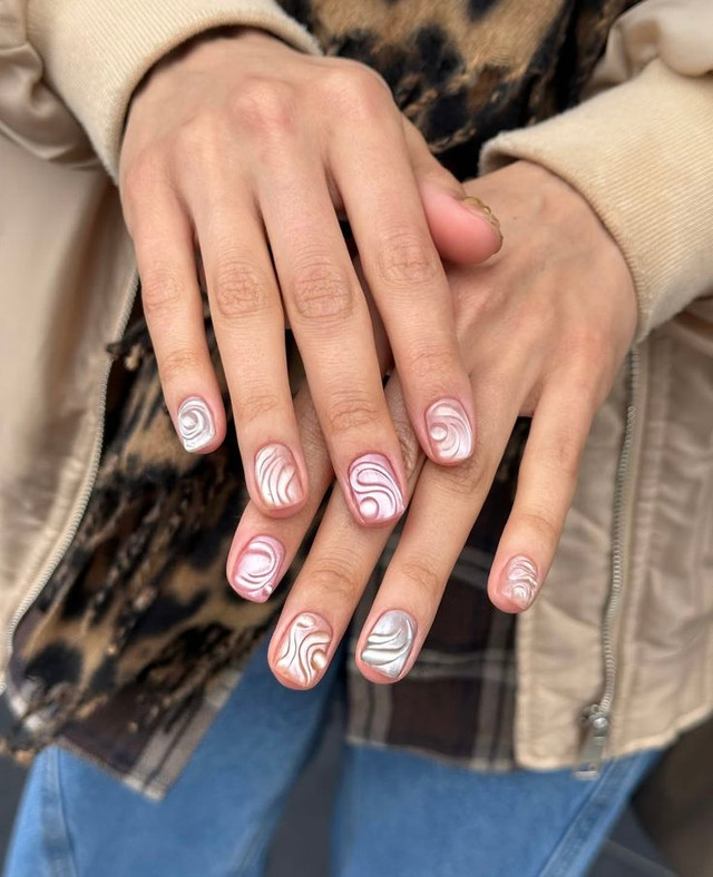 Трендовий манікюр на короткі нігті - фото 586256