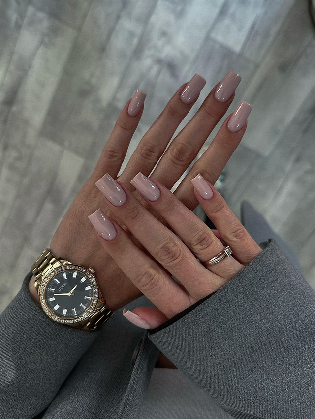 Нюдовий манікюр - фото 586277