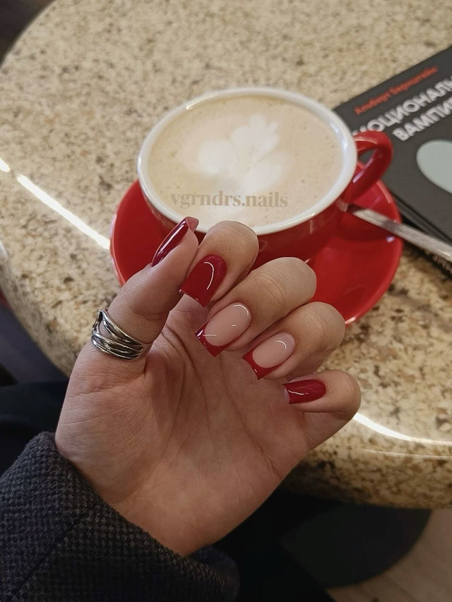 Червоний манікюр - фото 586281