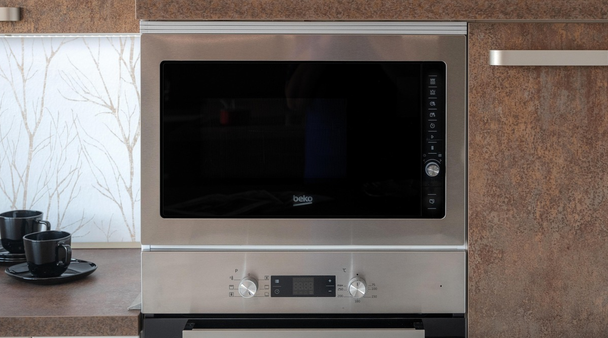 Чистка мікрохвильової печі за 5 хвилин - фото 1