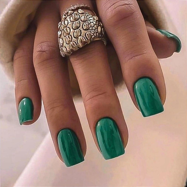 Яскраво-зелений манікюр - фото 587762