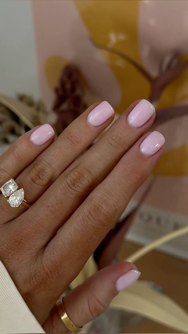 Манікюр на травень  - фото 588422