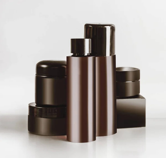 Без банальностей: що подарувати чоловіку на День святого Валентина цього року - фото 589360