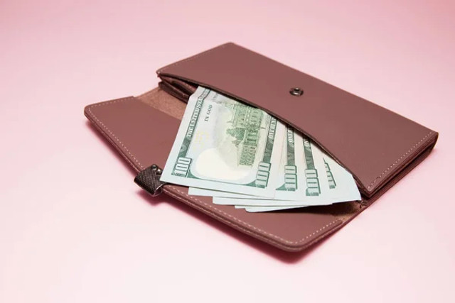 Що подарувати дружині на День святого Валентина: 7 ідей, які скажуть більше за слова - фото 589369