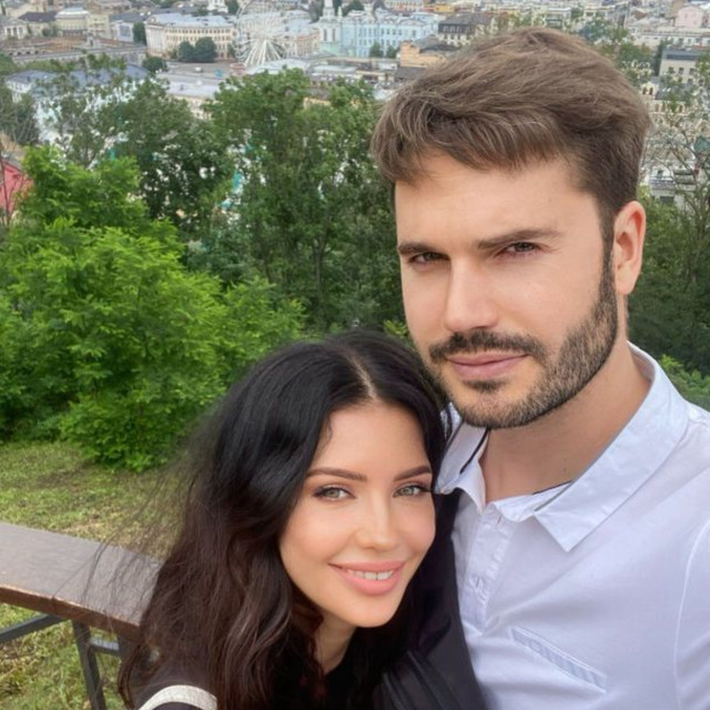 Lama з коханим - фото 589396