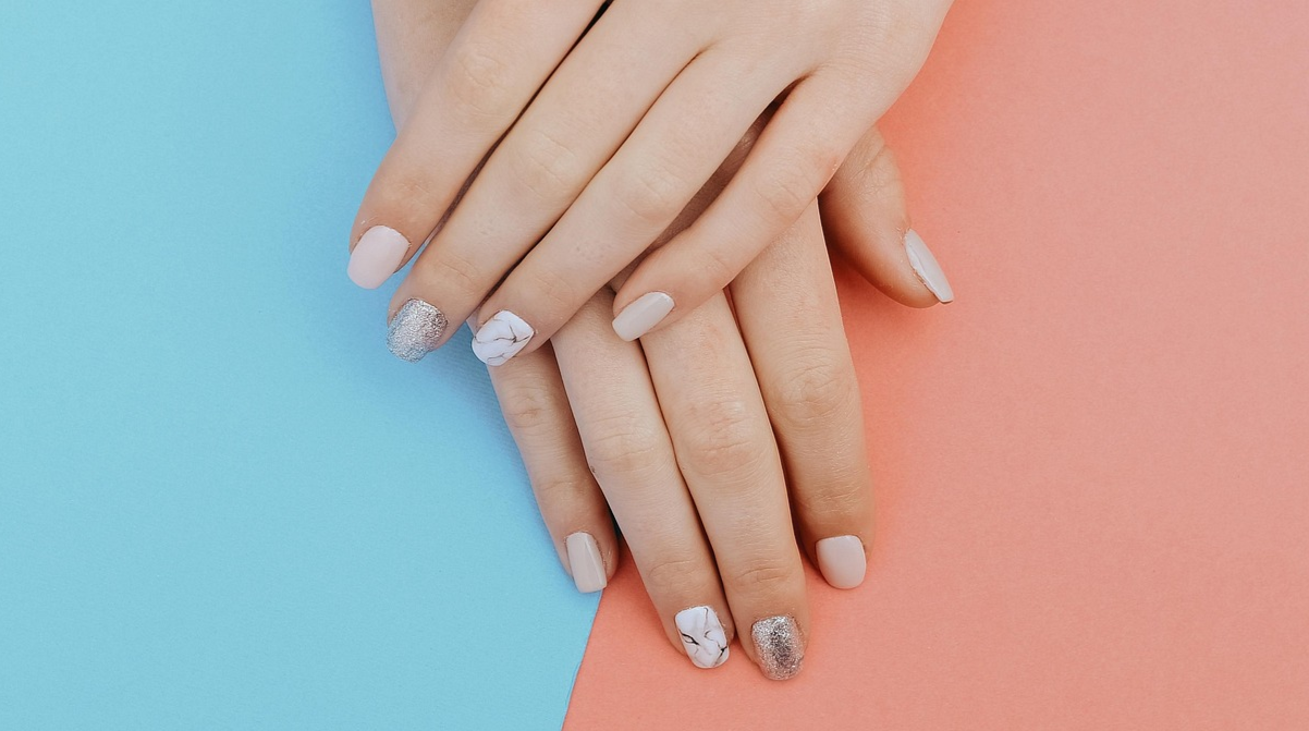 Манікюр для подорожей - фото 1