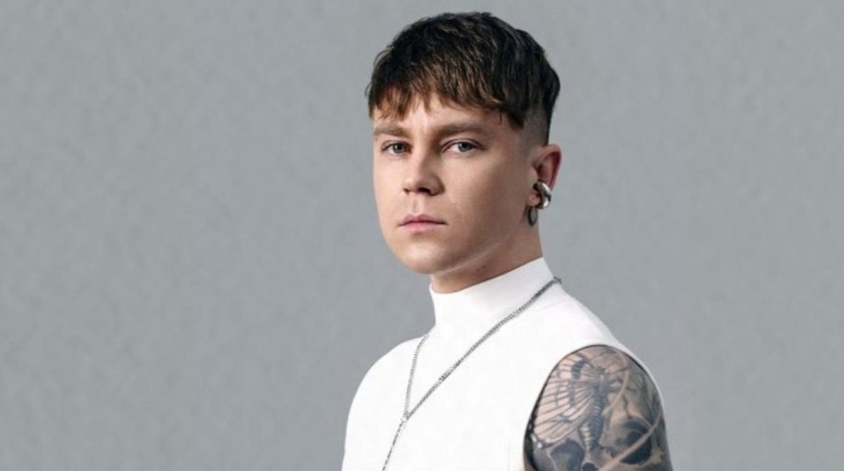 Артем Пивоваров - фото 1