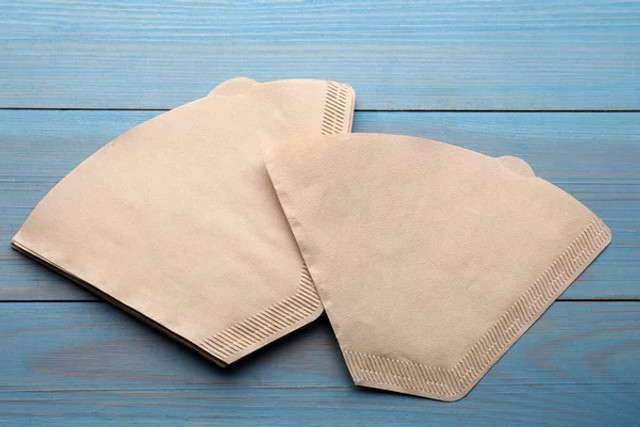 Як помити дзеркало без жодних розводів: простий трюк, який справді працює - фото 591250