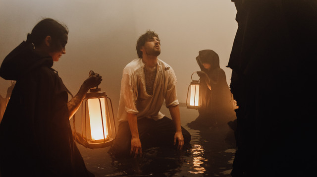 Не втратити хоча б себе: KHAYAT показав відеороботу на конкурсну пісню 'Герци' - фото 591757