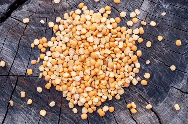 Горохова каша звариться вдвічі швидше: кухарі розкрили один простий трюк - фото 591903