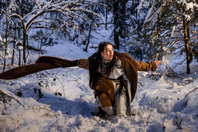 З дитячої приповідки – в альтернативний рок: нова містична пісня FIЇNKA - фото 592742