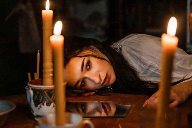 З дитячої приповідки – в альтернативний рок: нова містична пісня FIЇNKA - фото 592743