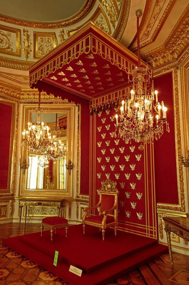 Королівський замок - фото 594884