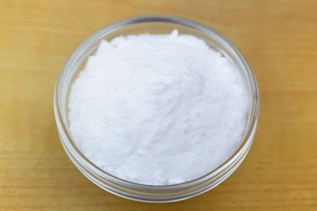 Як позбутися неприємного запаху в туалеті: 4 натуральні засоби, які працюють без хімії - фото 597521