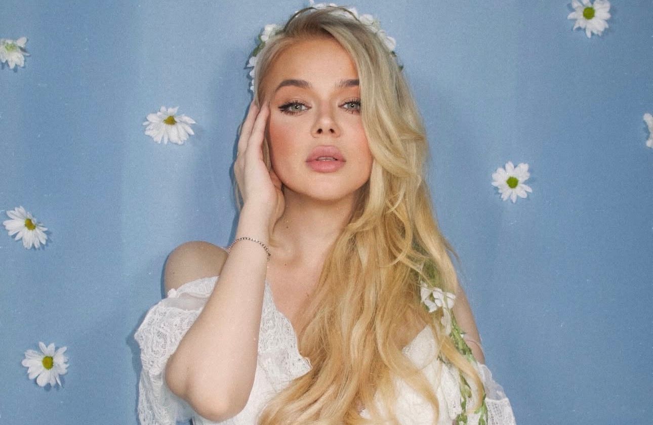 Аліна Гросу - фото 1