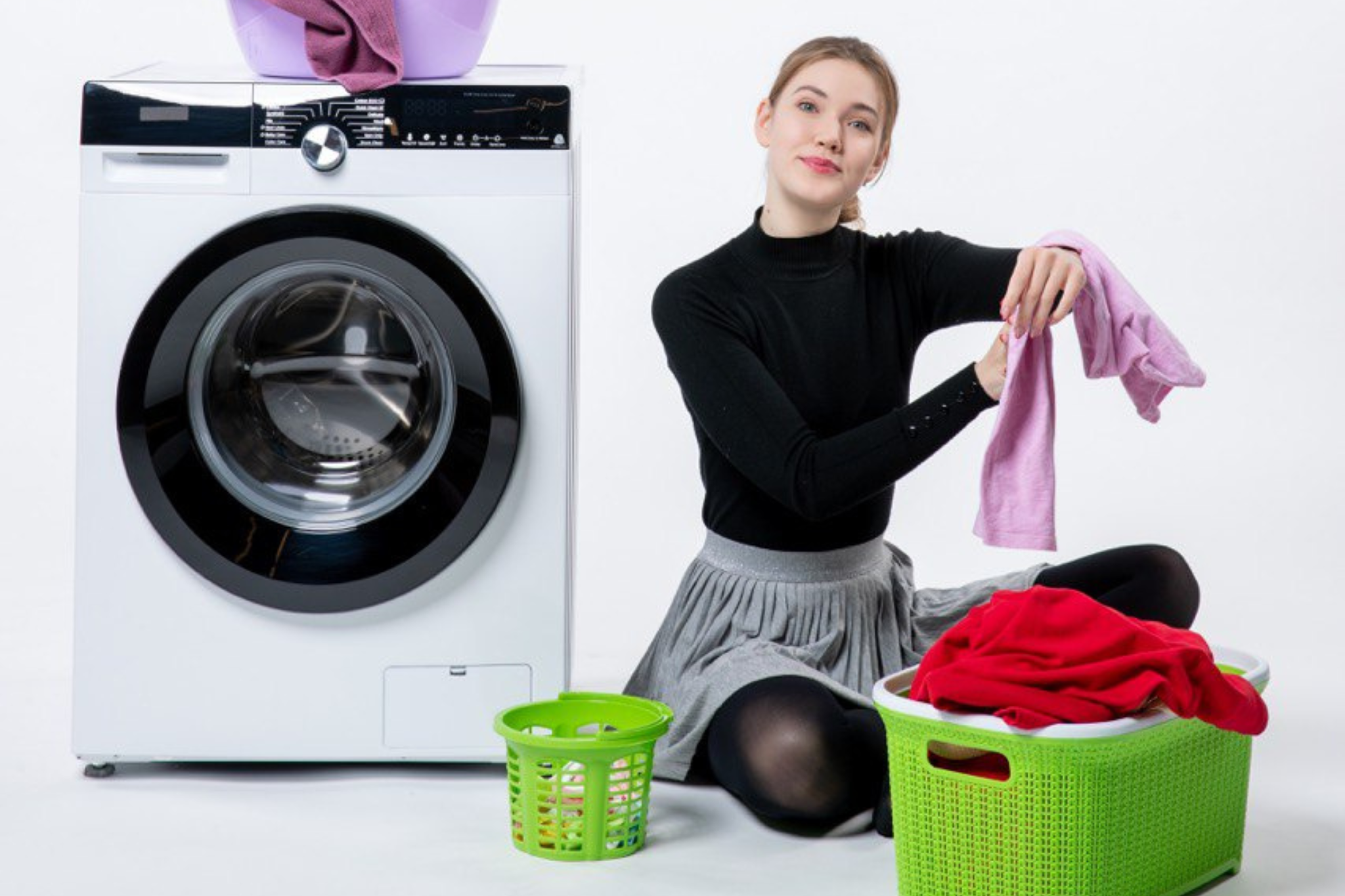 Аспірин замість відбілювача – копійчаний лайфхак, який поверне білизну вашим речам - фото 1