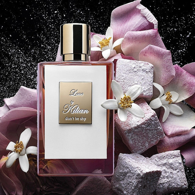 Солодкий аромат, перед яким важко встояти: 5 парфумів, які чоловіки обожнюють - фото 598071