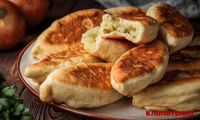 Смажені пиріжки з картоплею  - фото 598251