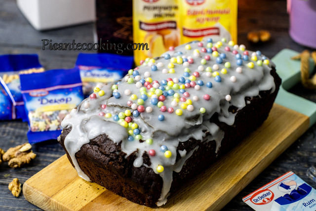 Пісний шоколадний кекс з горіхами  - фото 598255