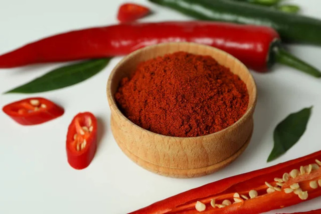 Спеції не лише для кухні: як розмарин, кориця та лавровий лист допоможуть у господарстві - фото 598593