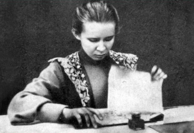 Цитати з творів Лесі Українки, які надихають і сьогодні: слова, що пронизують душу - фото 598868