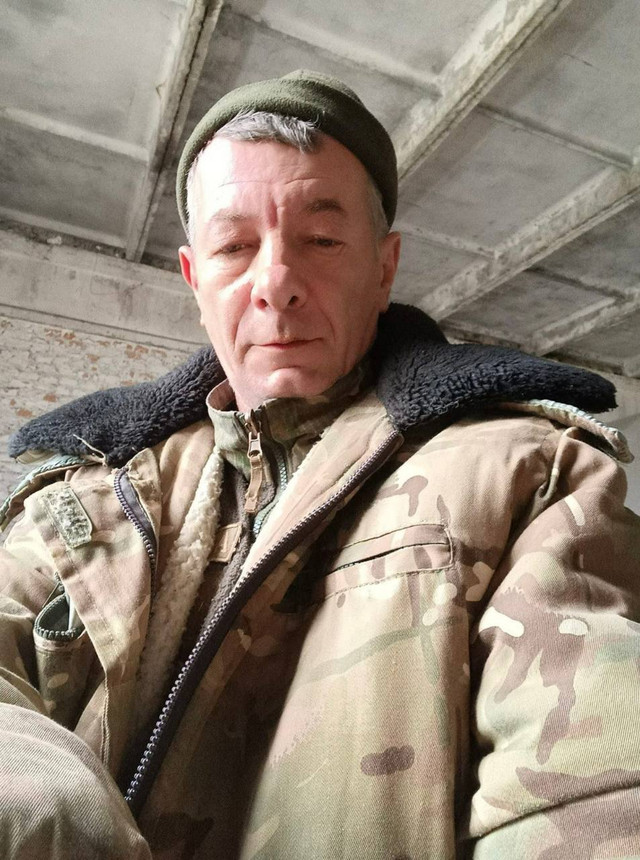 Слово на передовій: українські письменники, які змінили кабінети на окопи і творять досі - фото 600817