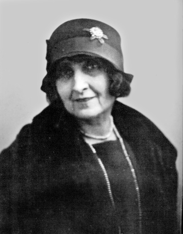 Хто така Софія Левицька: історія легендарної художниці - фото 601842